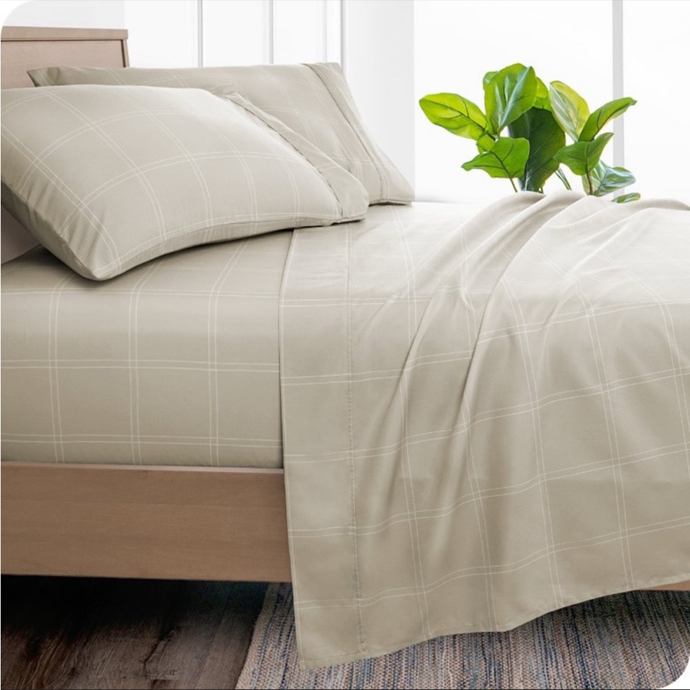 New Twin XL Grid - Stone/White 3 Piece Printed Pattern Microfiber Sheet Set Bare